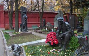 Что посмотреть туристу в Москве: главные достопримечательности, интересные места и локации